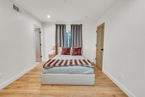Chambre supérieure | 1 chambre, draps en coton égyptien, literie de qualité, couette en duvet