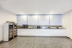 Restaurant - Baisi Yazhi Hotel (North An Huahui Branch, Baiyun Avenue, Guangzhou) (Guangzhou)