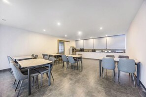 Restaurant - Baisi Yazhi Hotel (North An Huahui Branch, Baiyun Avenue, Guangzhou) (Guangzhou)