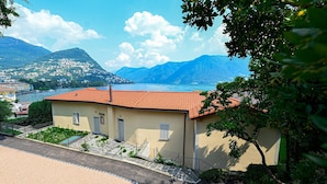Apartment, 2 Bedrooms, Patio, Garden View | Exterior - Luxury Central Suite Garden in Lugano (Lugano)