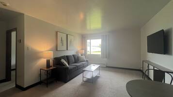 Blackout curtains, free WiFi, bed sheets