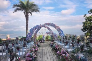 Indoor wedding - Dali Hidden in the Clouds Lake View Hotel (Dali)