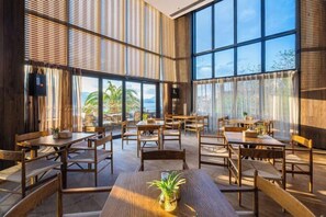 Restaurant - Dali Hidden in the Clouds Lake View Hotel (Dali)