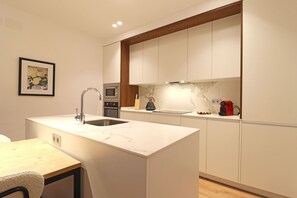 Fridge, microwave, oven, dishwasher