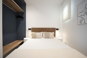 1 室のベッドルーム、セーフティボックス (室内)、WiFi (無料)、ベッドシーツ