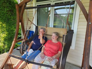 Porch - Sweetfern Inn (Clare)