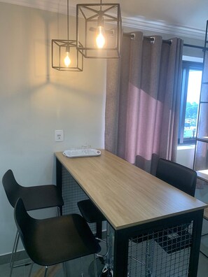 Dining - Get a Flat 1009 Luxuoso Bienal (São Paulo)