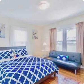 4 bedrooms, iron/ironing board, free WiFi, bed sheets - **Riverview cottage** perfect for family vacation (Niagara Falls)