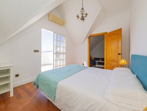 3 habitaciones, tabla de planchar con plancha y wifi gratis 