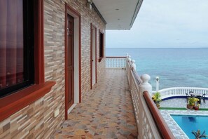 Unclassified image, 5 of 24, button - RedDoorz Plus @ Billys Resort Oslob (Oslob)