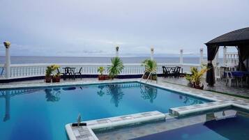 Piscina al aire libre