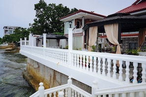 Unclassified image, 3 of 24, button - RedDoorz Plus @ Billys Resort Oslob (Oslob)