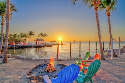 Aqua Lodges at 47th Street Gulfside