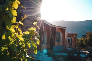 Exterior - Oeno Wine Lodge (Valle de Guadalupe)