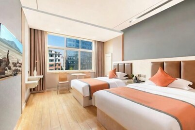 Fuyang Hengfeng Express Hotel (Jinhua Road)