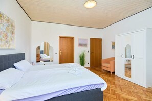 1 chambre, Wi-Fi gratuit, draps fournis