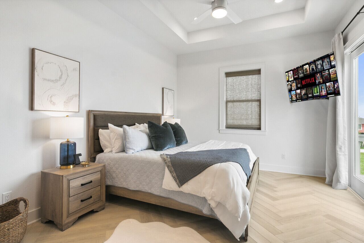 3 slaapkamers, een bureau, een strijkplank/strijkijzer, reisbedje