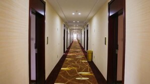 Ảnh chưa phân loại, 5 trong số 33 ảnh, nút