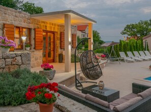 Terrace/patio - Villa Mia 2 - Six Bedroom Villa with Private Pool (Krivodol)