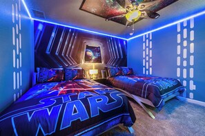 9 bedrooms, in-room safe, iron/ironing board, travel crib