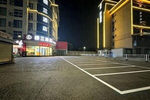 Halaman properti