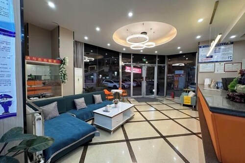 Loulan Hotel (Liaocheng Bus Terminal Wanda Plaza)