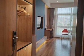 Room - Loulan Hotel (Liaocheng Bus Terminal Wanda Plaza) (Liaocheng)