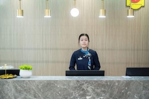 Lobby - Super 8 Hotel (Beijing South Railway Station Majiapu subway station store) (Beijing)
