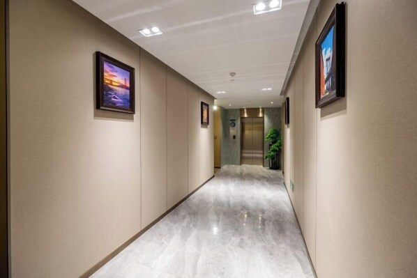 Interior - Super 8 Hotel (Beijing South Railway Station Majiapu subway station store) (Beijing)