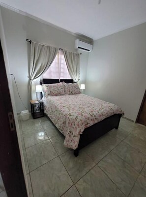 1 habitación, wifi y ropa de cama 