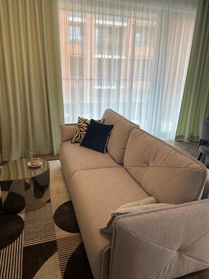 1 habitación, tabla de planchar con plancha y wifi gratis