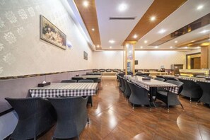 Restaurant - Vienna Hotel (Longfeng Mountain Villa) (Dongguan)