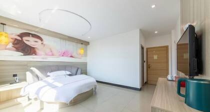 Fogang Bolin Fashion Hotel