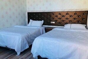 Unclassified image, 5 of 22, button - Chengjiang Green Water Hotel (Chengjiang)