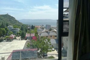 View from property - Chengjiang Green Water Hotel (Chengjiang)