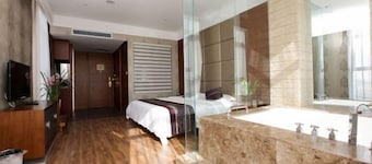 Guanlan International Hotel