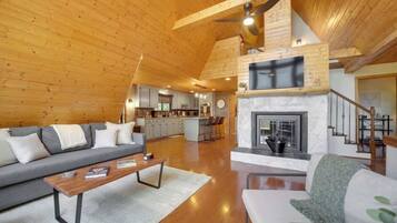 Smart TV, fireplace, offices