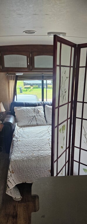 2 habitaciones, wifi gratis y ropa de cama