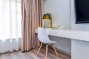 Room - Chongqing Aif Hotel (Nanping Pedestrian Street Wanda Plaza Branch) (Chongqing)