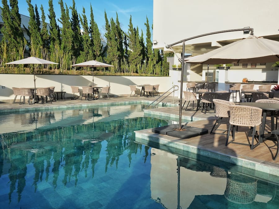 Outdoor pool, pool umbrellas