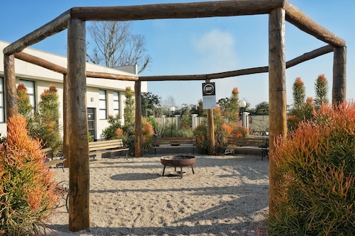 Bristol Villaggio Rosa Arujá