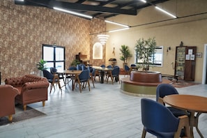 2 bars/lounges - Bristol Villaggio Rosa Arujá (Arujá)