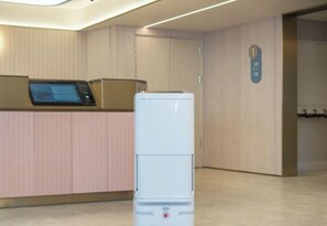 Lobby - HanTing Hotel (Shanghai Hongqiao Railway Station Huqingping Highway) (Shanghai)