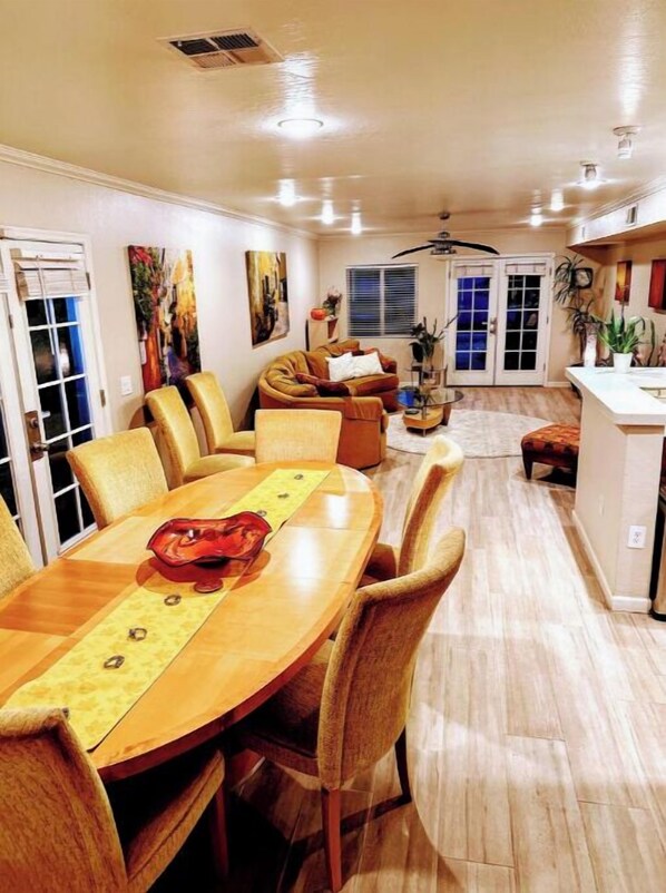 Dining - Private Pool Oasis in Desired Biltmore/Arcadia

 (Phoenix)