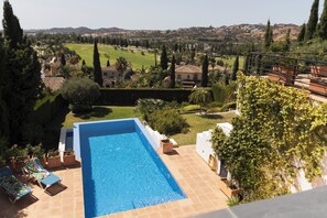 Piscina all'aperto