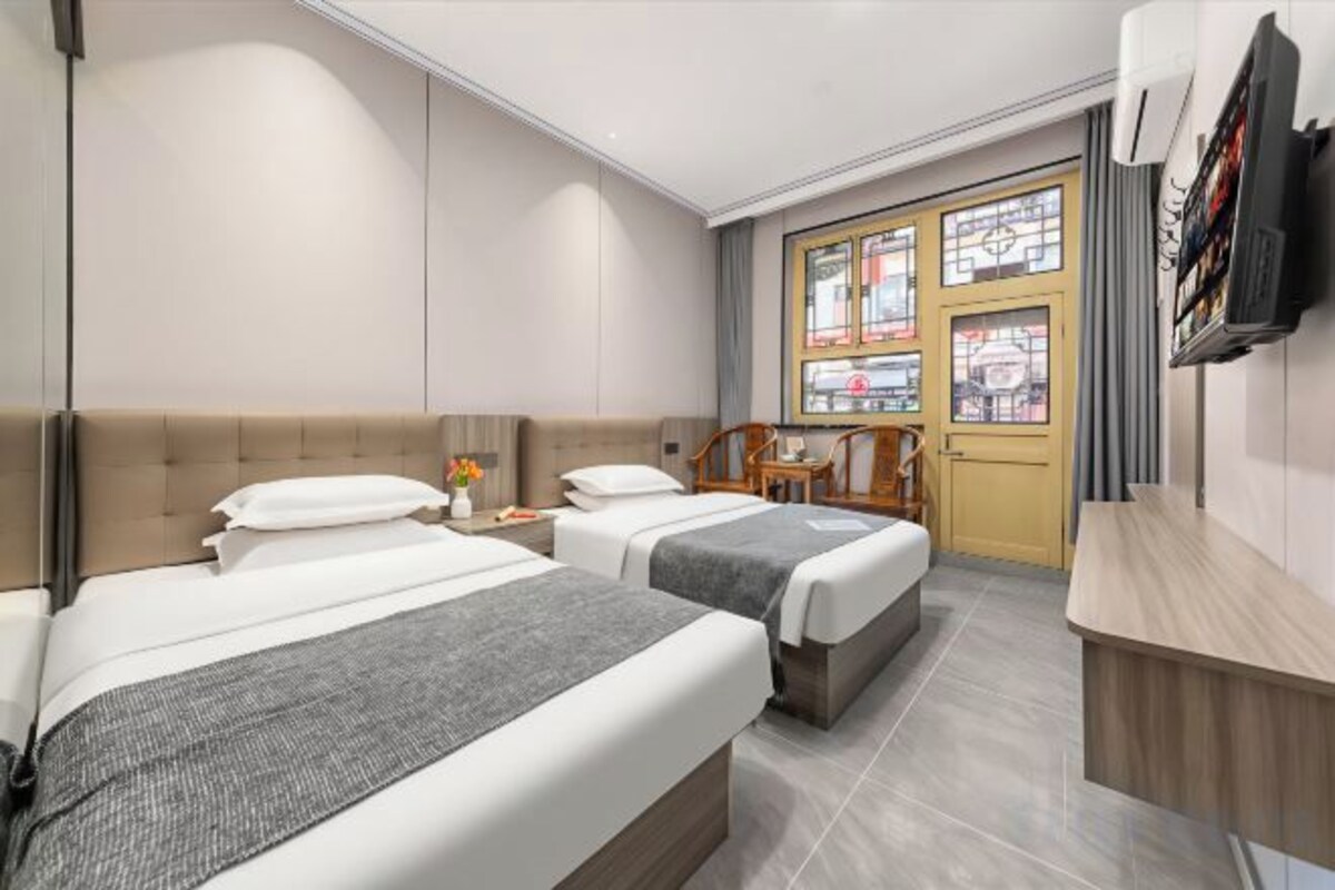 Jinyun Simple Standard Room