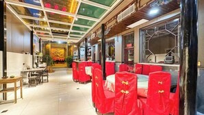 Lobby lounge - Yuanlaiju Inn (Pingyao County)