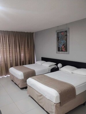 Deluxe-Doppelzimmer, Balkon, Stadtblick