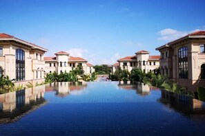 Exterior - Redbird Hotel Haikou (Haikou)