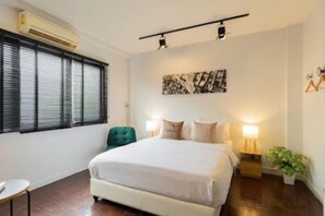Unclassified image, 4 of 34, button - Ombra House No26 (Chiang Mai)